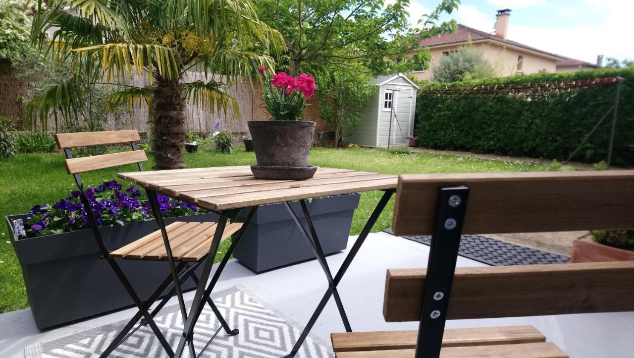 Fleurs De Cosmos Bed & Breakfast Albi Exterior photo