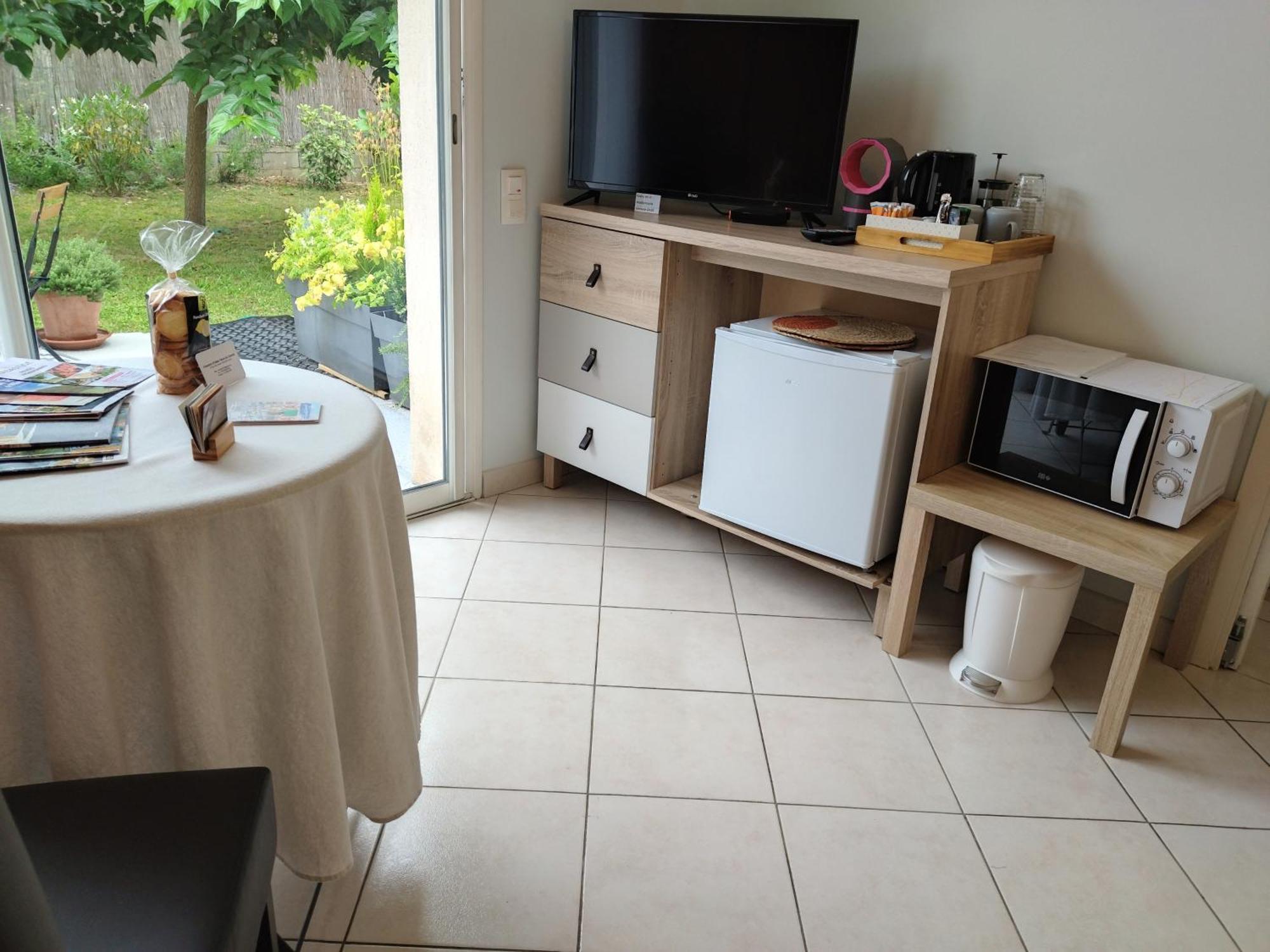 Fleurs De Cosmos Bed & Breakfast Albi Exterior photo
